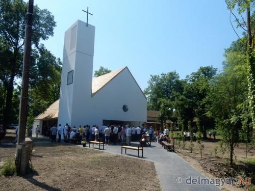 777 év után ismét van temploma Derekegyháznak