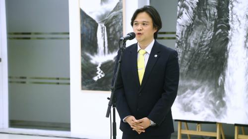 Koreai művészeti kiállítás megnyitása